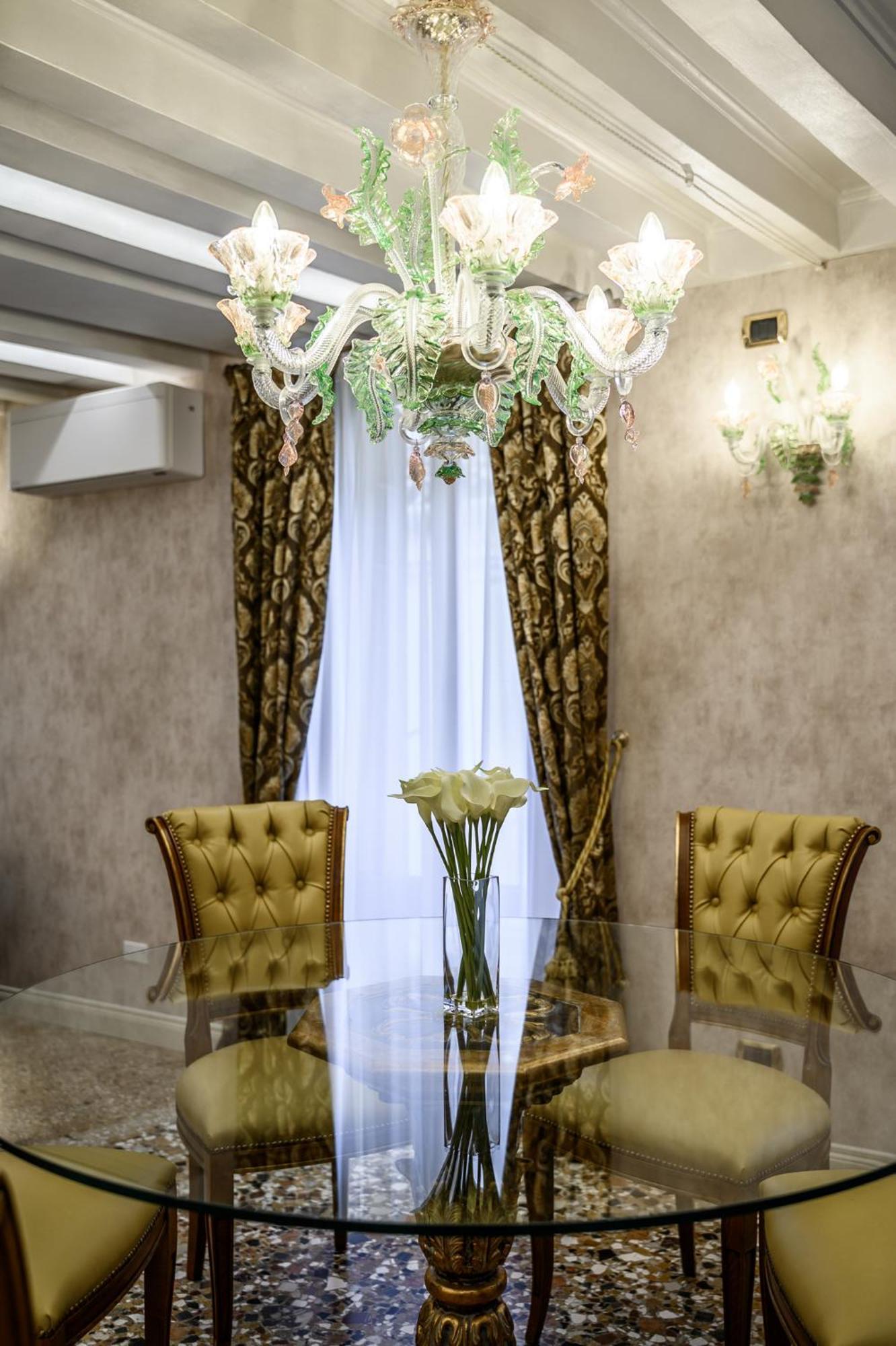 Ca Rialto 4122 - Luxury Terrace Lägenhet Venedig Exteriör bild