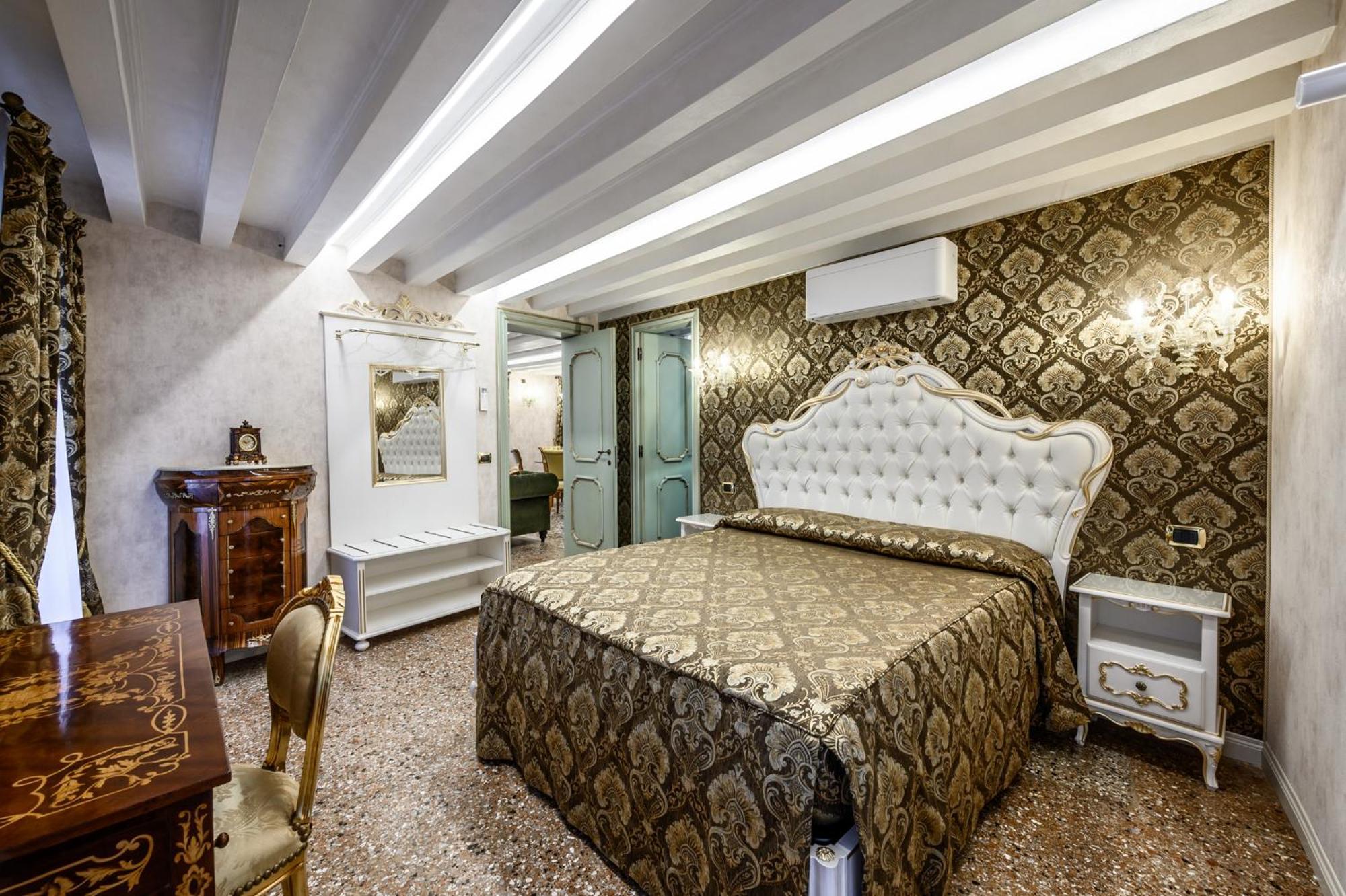 Ca Rialto 4122 - Luxury Terrace Lägenhet Venedig Exteriör bild